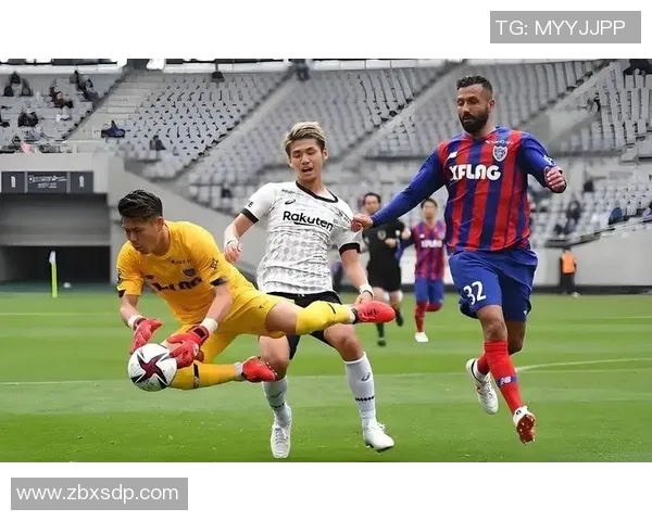 札幌冈萨多主场迎战大阪钢巴期待精彩对决与球迷热情互动 札幌冈萨多主场迎战大阪钢巴期待精彩对决与球迷热情互动