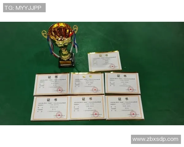 李强独家分享羽毛球技巧与训练心得助你提升竞技水平 李强独家分享羽毛球技巧与训练心得助你提升竞技水平