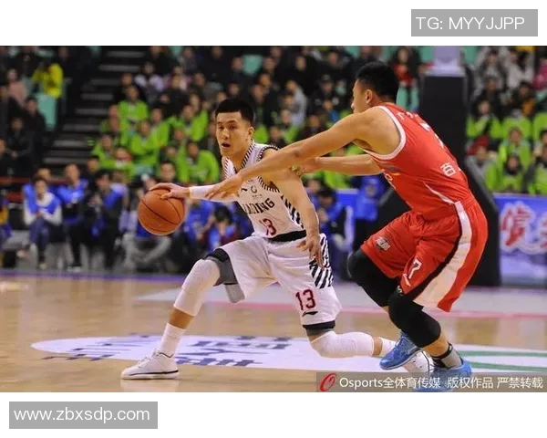 赛后分析:上海篮球队与广州篮球队的耐力对决全景回顾 赛后分析:上海篮球队与广州篮球队的耐力对决全景回顾