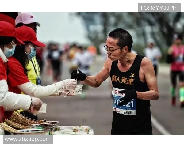深圳极限运动队在马拉松大满贯中的技术表现深度解析与点评